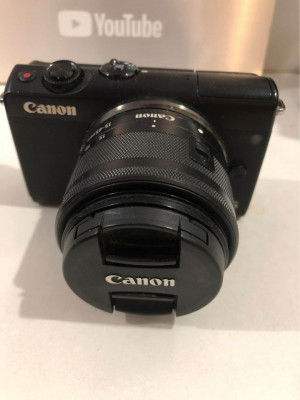 Canon EOS M100
