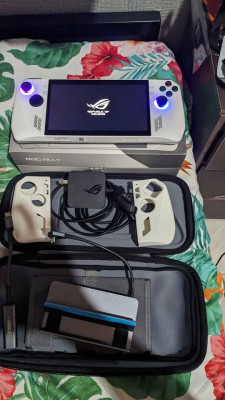 Asus ROG Ally Z1 Extreme