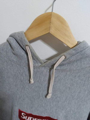 Supreme box logo hoodie