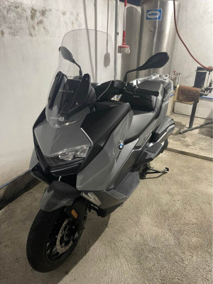 2021 BMW c400gt