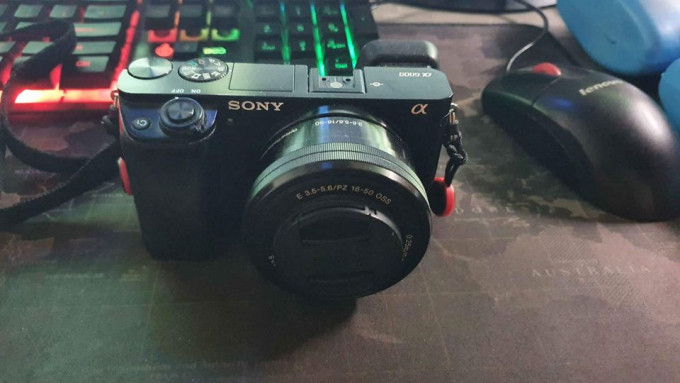 Sony a6000 with 16-50mm lens