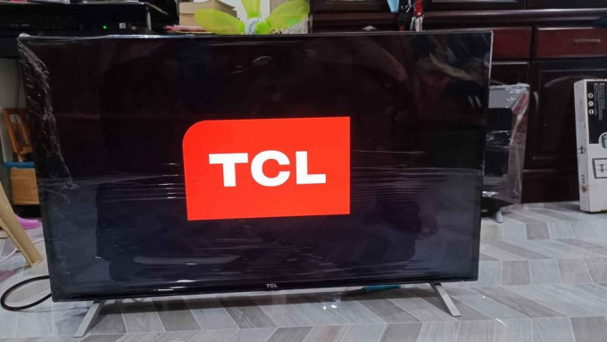 40 INCH TCL BASIC TV