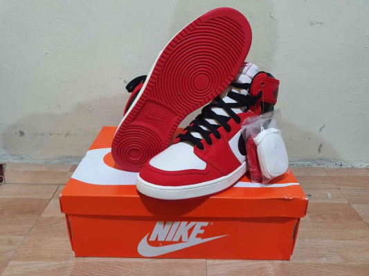 Air Jordan KO 1 mid