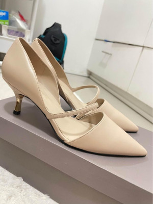 Charles And Keith Heels
