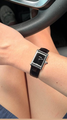 Rare 2022 Cartier Tank Must Black Dial Small