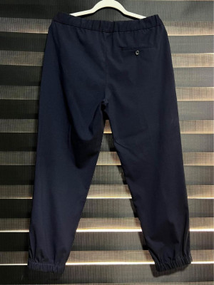 UNIQLO ankle pants