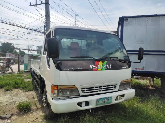 RUSH SALE ISUZU ELF 4HF1 DROPSIDE 15FT 2010MODEL