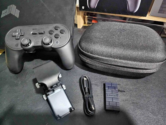 8BitDo Pro 2 Controller