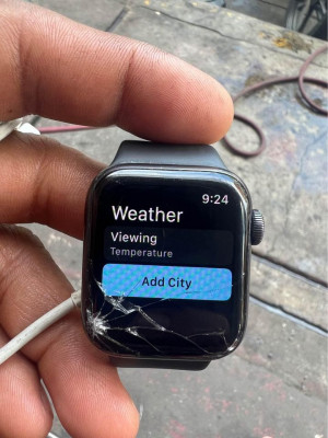 I Watch SE Gen 1 40mm