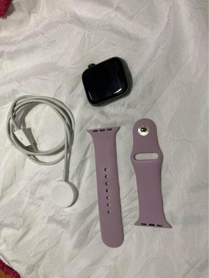 RUSH SALE: APPLE WATCH SE