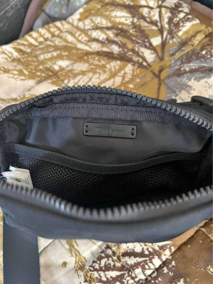 Lululemon beltbag