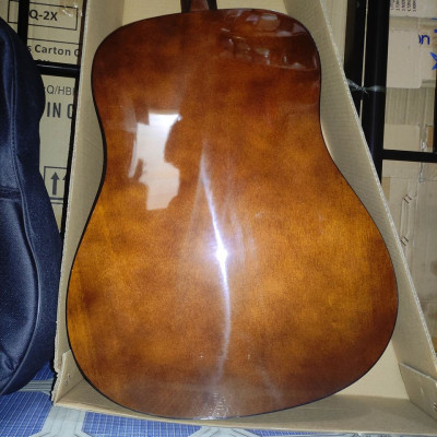 Yamaha f600 Acoustic Electric Guitar