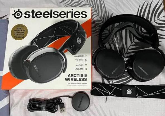 STEELSERIES ARCTIS 9 DUAL WIRELESS GAMING HEADSET