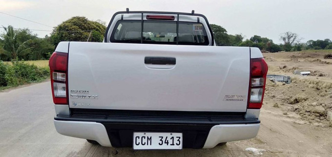 ISUZU Dmax