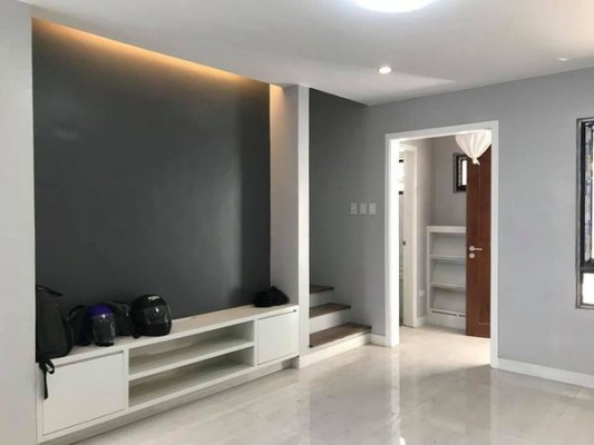 House and Lot - Quezon City