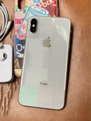 iPhone X 64GB Openline