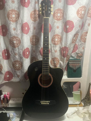 RJ MANILA GUITAR