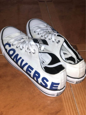 Converse All-Star (Free Shoe Storage)
