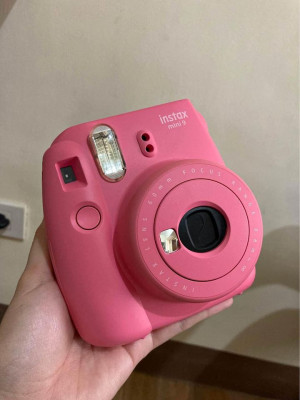 FUJIFILM INSTAX MINI 9