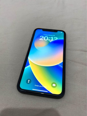 For sale iphone 11 128GB Factory Unlock Open line Color black