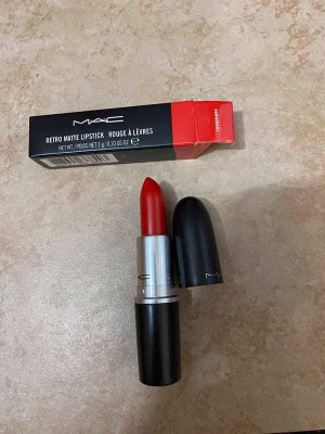 MAC Retro Matte Lipstick in Dangerous
