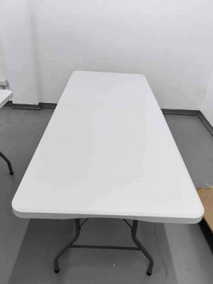 6FT. HEAVY DUTY FOLDING TABLE