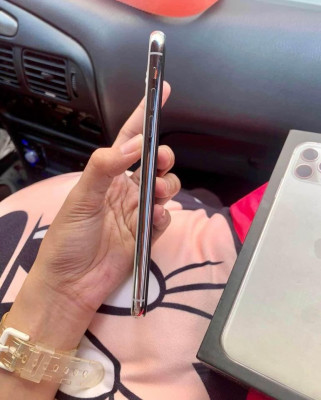 IPHONE 11 PROMAX 256GB