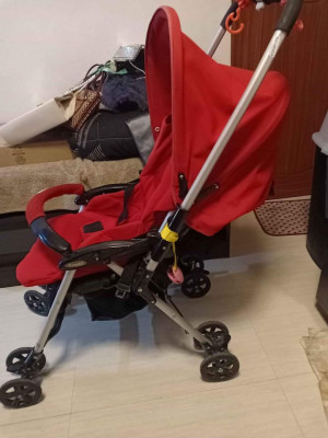 stroller brand combi