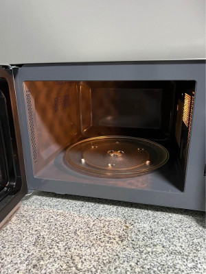 Hanabishi Microwave 23L