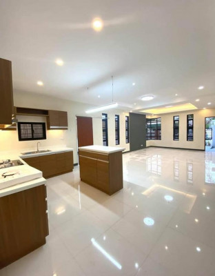 FOR SALE BRAND NEW MODERN BUNGALOW