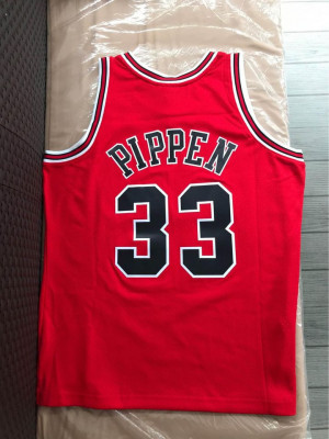 Mitchell & Ness Chicago Bulls Scottie Pippen Jersey (AUTHENTIC)