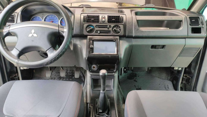 2016 Mitsubishi adventure