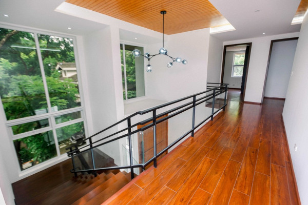 Grand Ultra-Modern House and lot for Sale