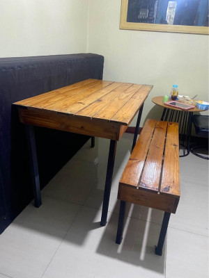 Moving Out Sale! Wooden Dining Table and abench