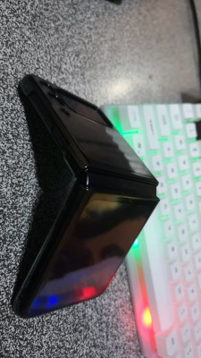 Samsung Z Flip3 5G/ 128G internal