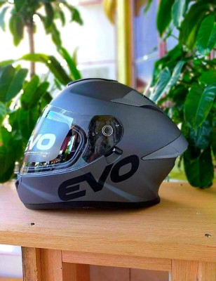 Evo & Zebra helmets