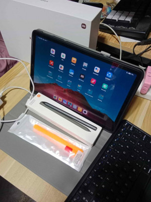 Xiaomi Pad 5 6/256gb and Official Xiaomi Pen