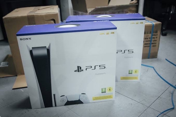 PLAYSTATION 5 SECOND HAND