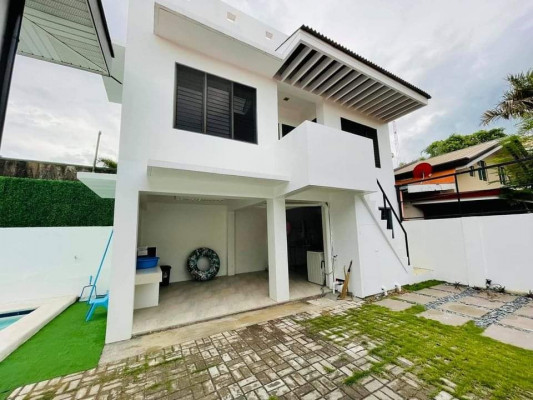 For Sale House in Banilad Cebu City