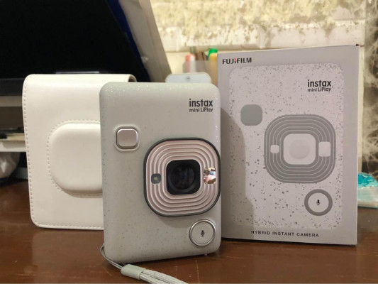 Instax mini LiPlay Hybrid Instant Camera Stone White