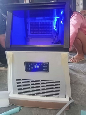 50KG ICE MAKER MACHINE