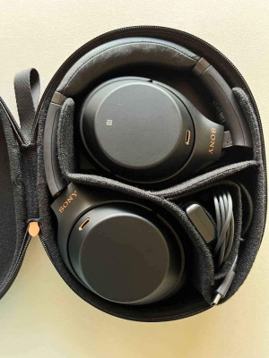 Wireless Noise Cancelling Headphones