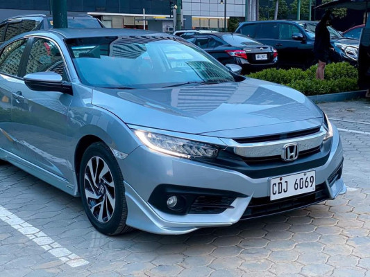 2016 HONDA CIVIC 1.8E