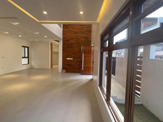 Brand New 3 Storey House & Lot with Pool for SALE