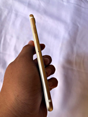 iPhone 7 Factory Unlocked