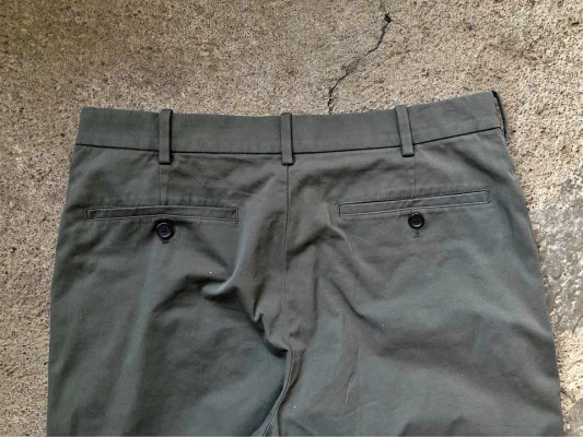 Uniqlo Smart Ankle Pants Olive Green