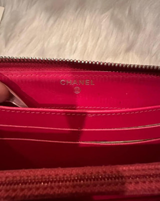 Authentic Chanel Caviar Zippy Long Wallet in Fuschia Pink