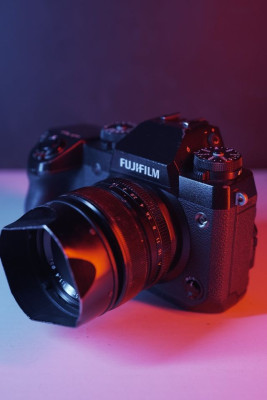 Fujifilm XH1 and Lens