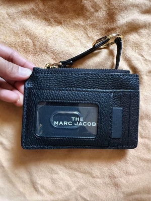 MARC JACOBS