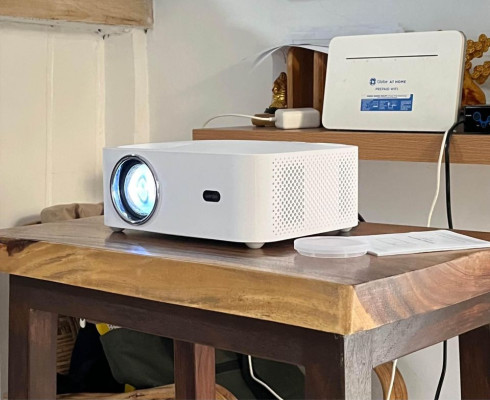 Smart Projector - Wanbo X1 Pro